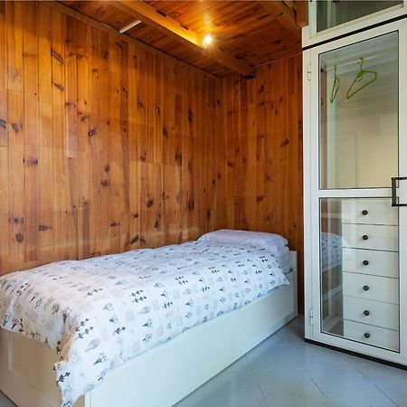 0 m² dengan 4 kamar tidur dan 2 kamar mandi pribadi di Alcudia Villa Bagian luar foto