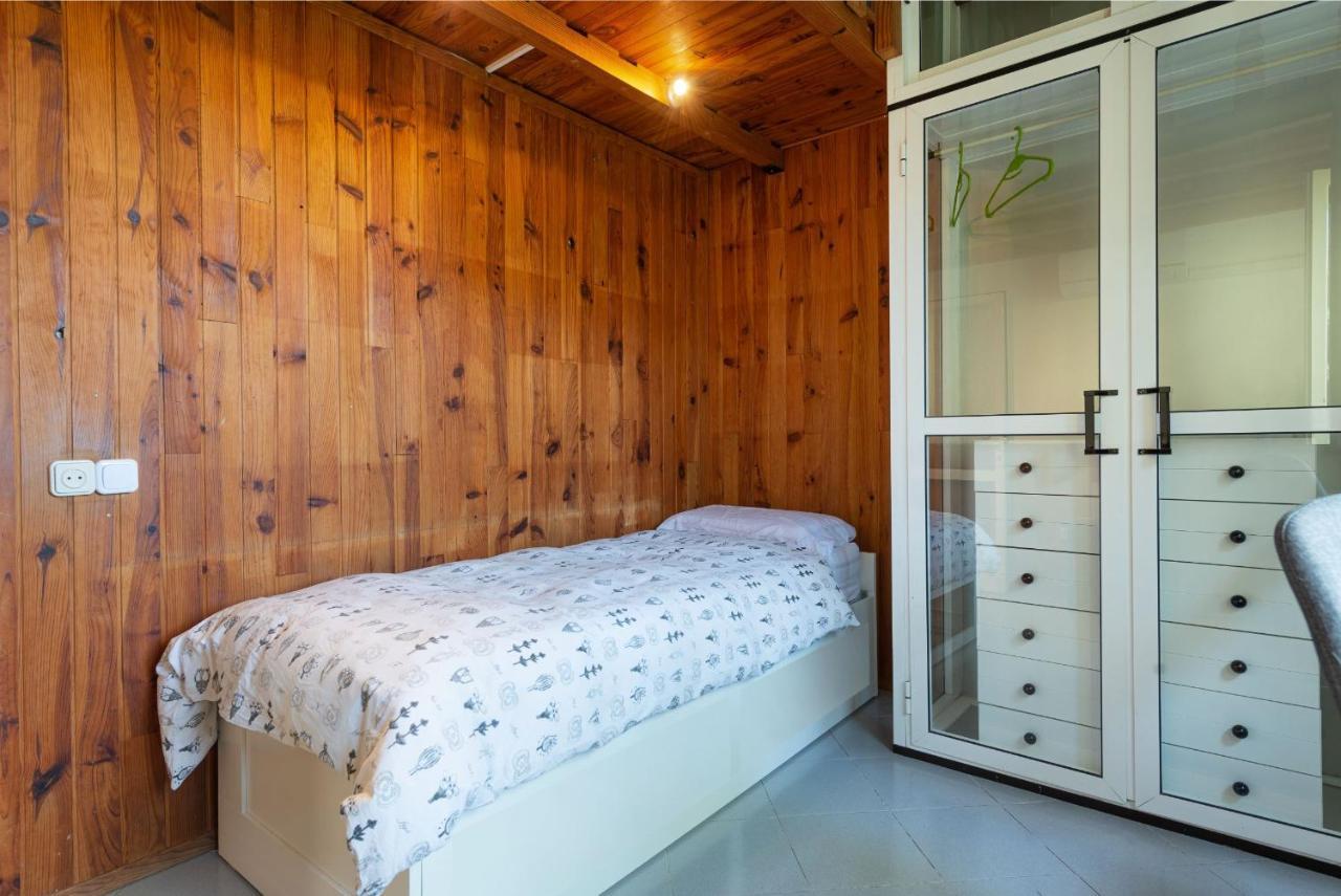 0 m² dengan 4 kamar tidur dan 2 kamar mandi pribadi di Alcudia Villa Bagian luar foto